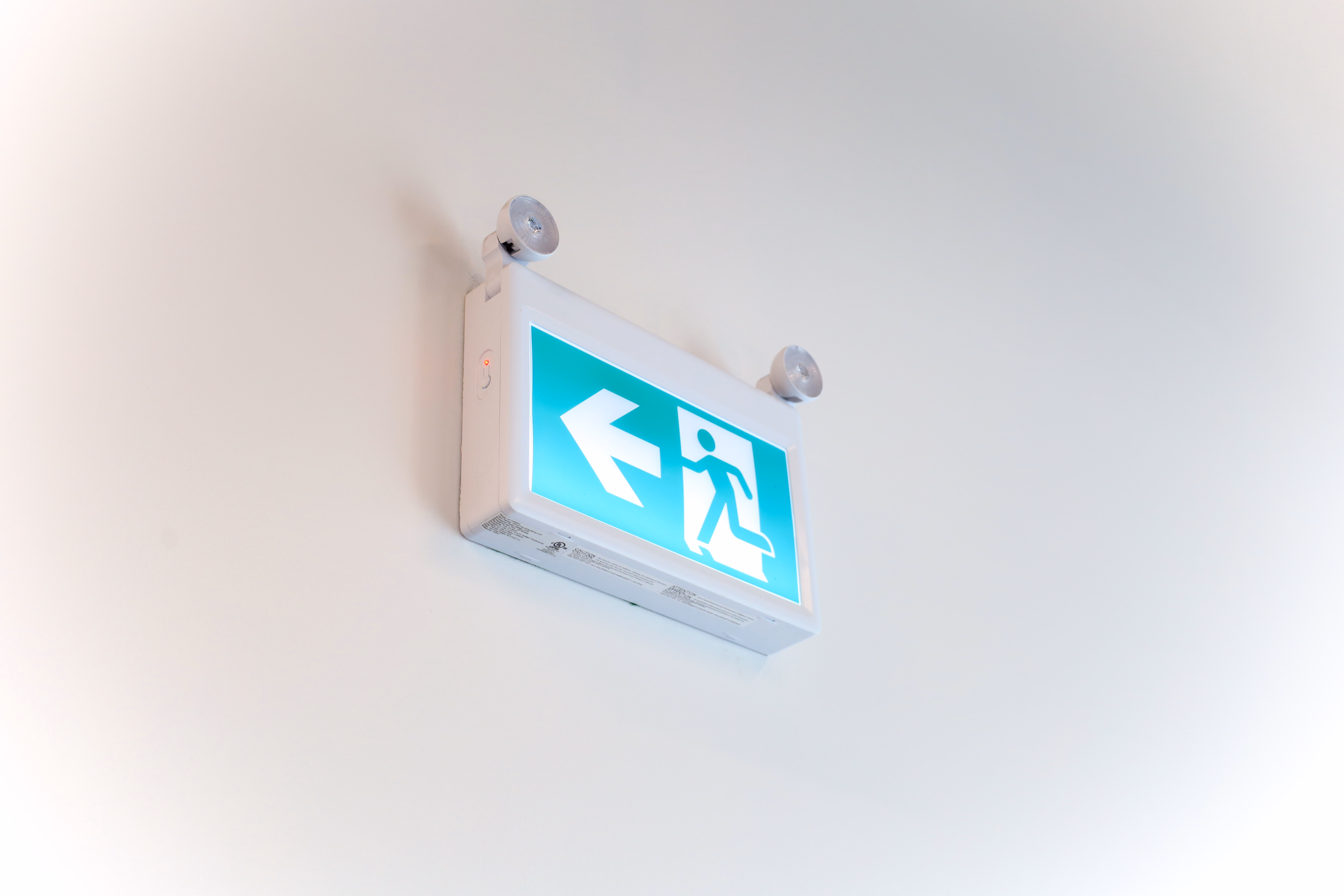 Modern Workspace Illumination